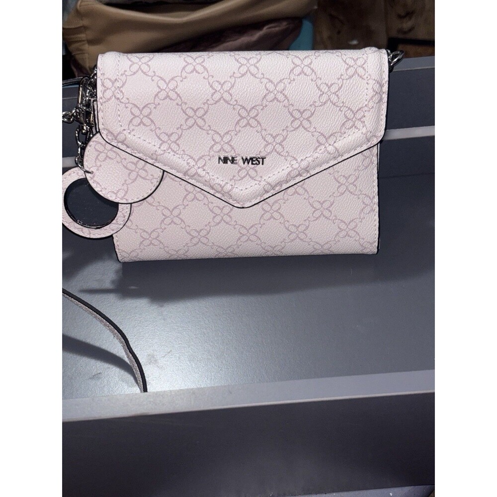 Nine West White And Pink Crossbody With Detachable Strap